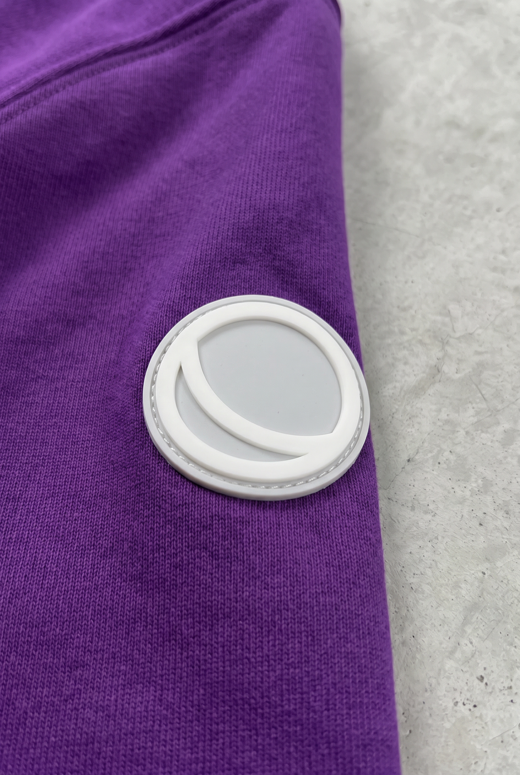 Full-Zip UltraViolet 12LUNES, detail du patch