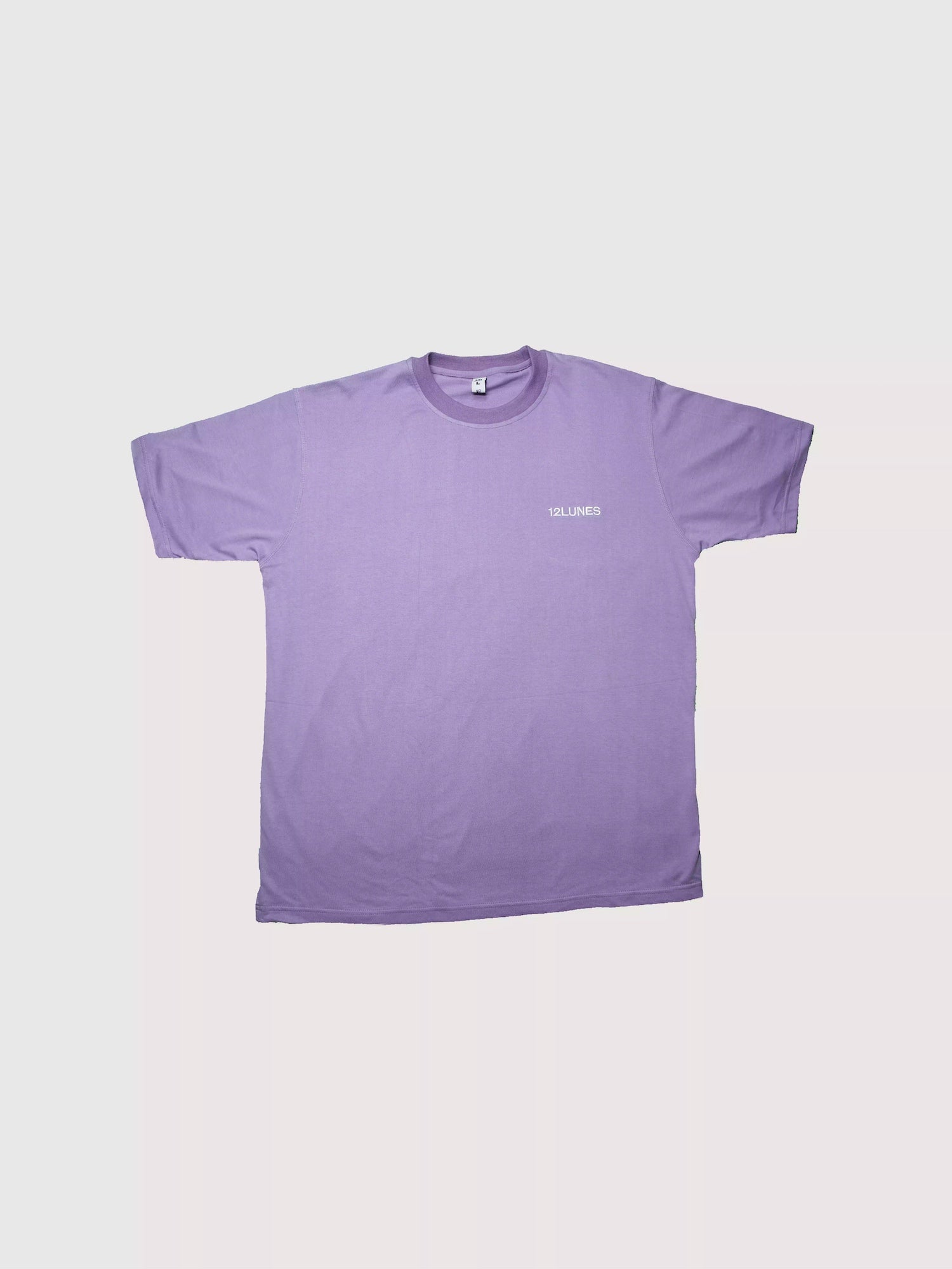 Tee shirt oversize violet pâle avec logo brodé en blanc - Collection été 12LUNES
